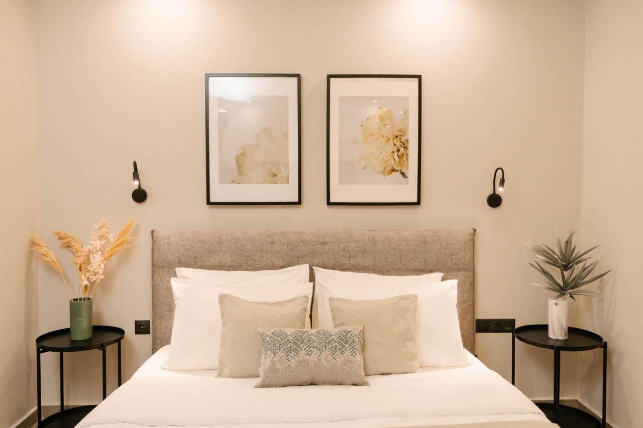 Phaedrus Living: Center Zenonos Apartment *
